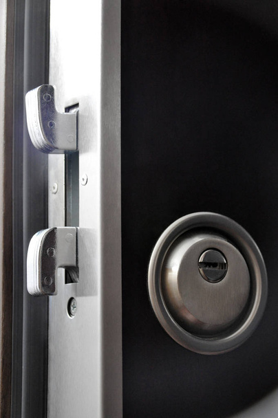 Ocelové dveře lock systém - Fotografie, Obrázek