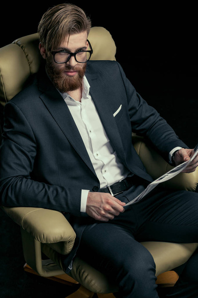 Stylish businessman with eyeglasses - Fotoğraf, Görsel