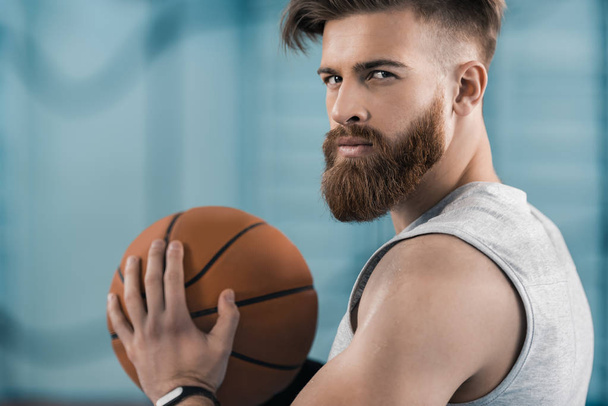 Basketball player with ball - Zdjęcie, obraz