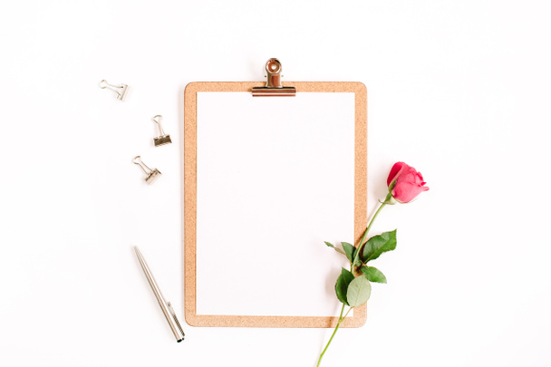 Clipboard mock up and pink rose flower - Photo, Image