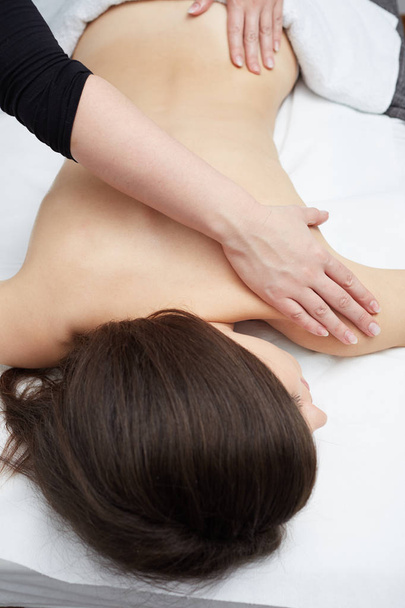 Spa massage for beautiful pretty woman - Φωτογραφία, εικόνα