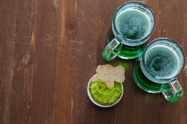 St Patrick day party - green beer and appetizers - Photo, image
