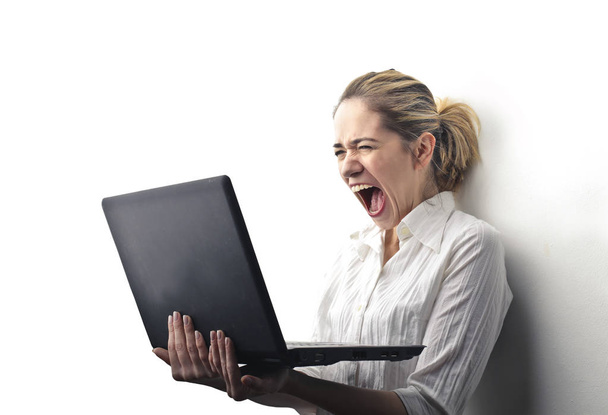 Business woman yelling - Foto, afbeelding