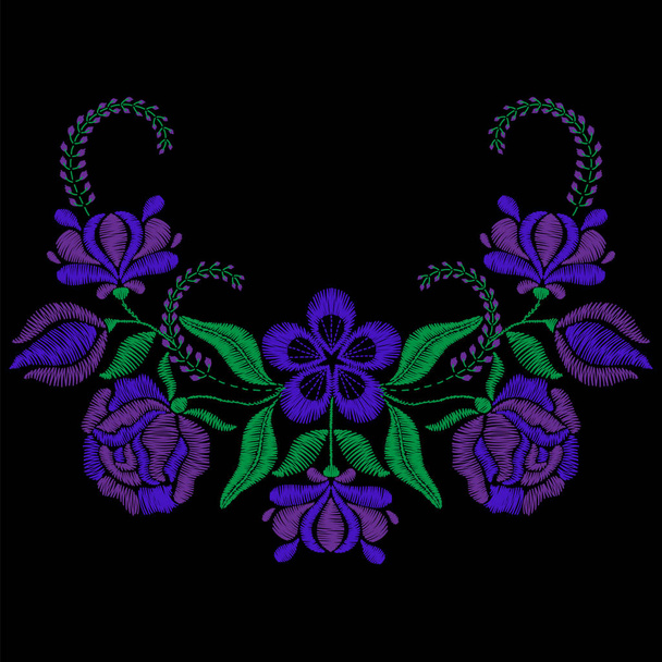 Цветная вышивка с фиолетовым цветком, розами. Ожерелье для ткани
, - Вектор,изображение