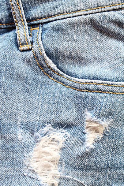 Zavřít detail ženy modré džíny s prázdnou kapsou - Fotografie, Obrázek