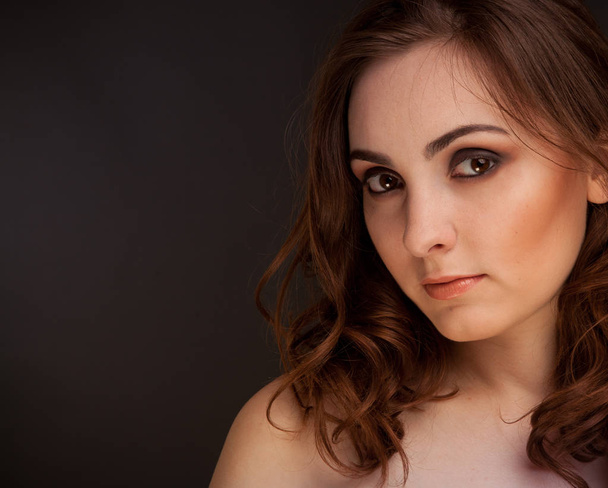 Portrait of beatiful woman with make-up - Photo, image