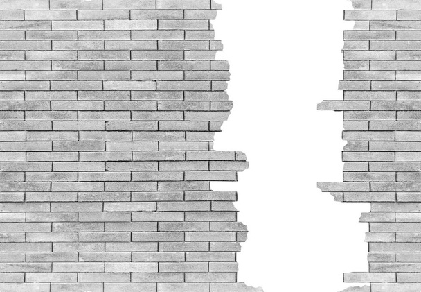 mur de briques avec trou isolé sur fond blanc
. - Photo, image