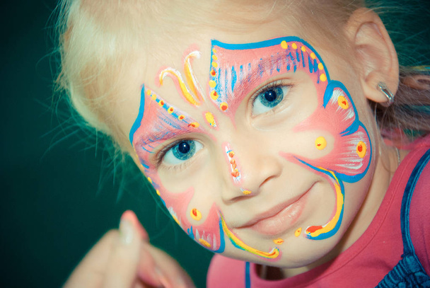 Pretty Girl Child with face painting. Make up. - Фото, зображення