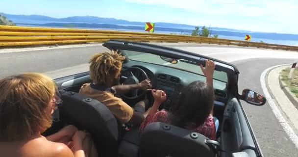 friends having fun driving in convertible - Footage, Video