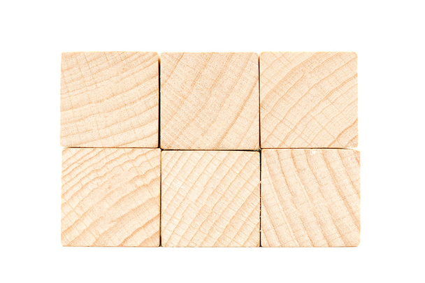 Holzwürfel auf weißem Hintergrund - Foto, Bild