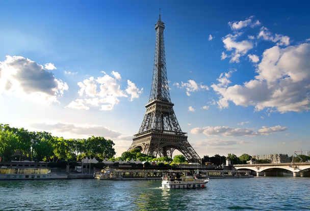Parisian summer landscape - Fotó, kép