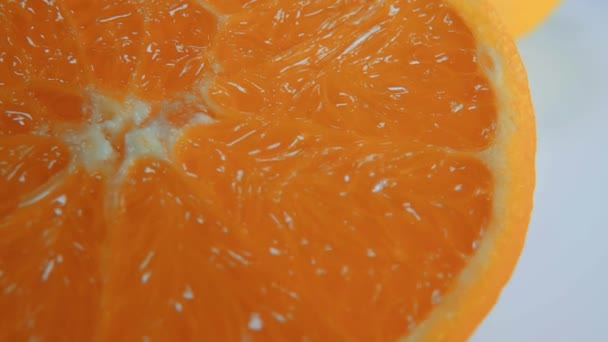 Macro shot of fresh fruits - juicy oranges - Video, Çekim
