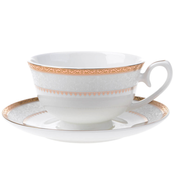 чайна чашка порожня ізольована на білому фоні
 - Фото, зображення