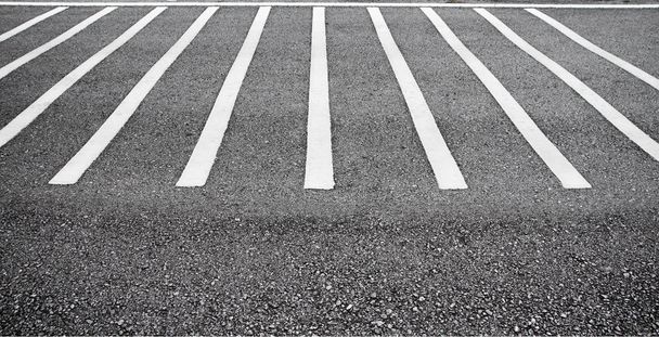 Primer plano camino de asfalto
 - Foto, imagen