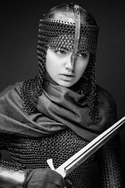 Woman in knight armour - Foto, Imagem