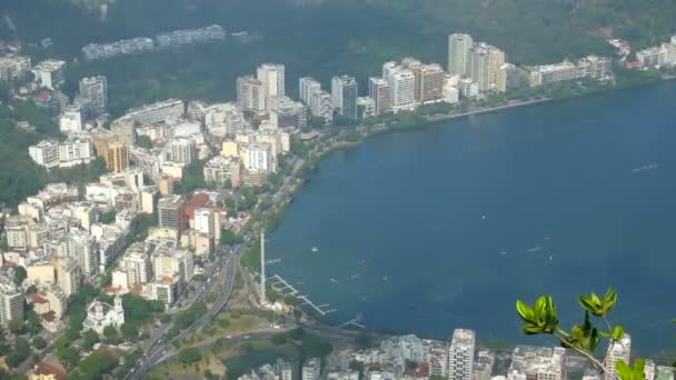 вид з вище з бухти Лагоа де jacarepagua в Ріо-де-Жанейро - Кадри, відео