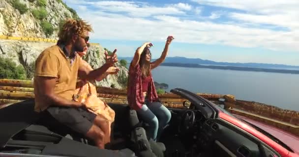  friends partying in convertible - Footage, Video