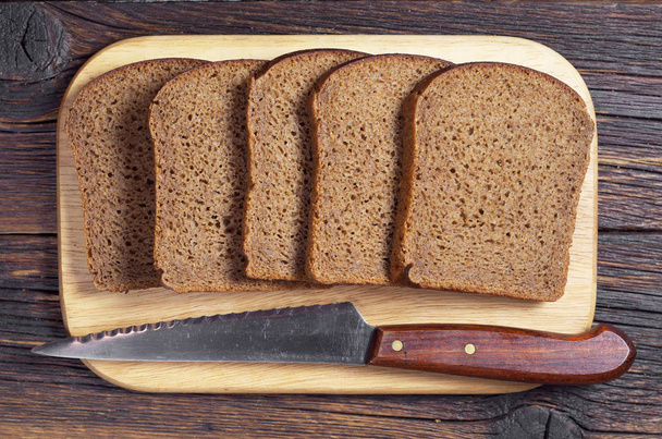 Нарезанный чёрный хлеб
 - Фото, изображение