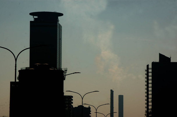 Inquinamento nelle città - Brescia - Italia
 - Foto, immagini
