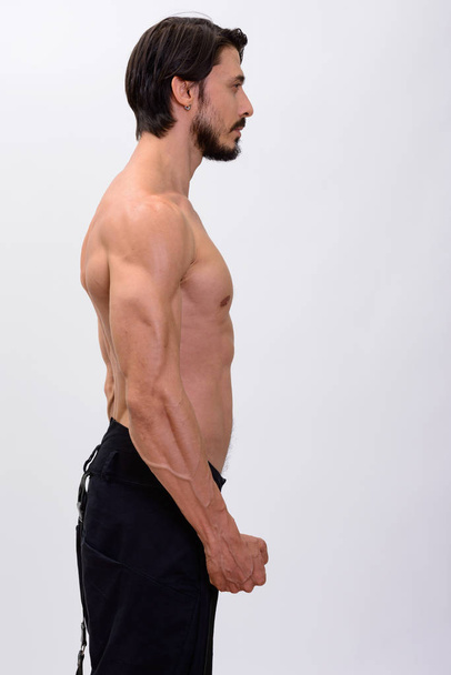 Profiili näkymä komea lihaksikas mies paidaton - Valokuva, kuva