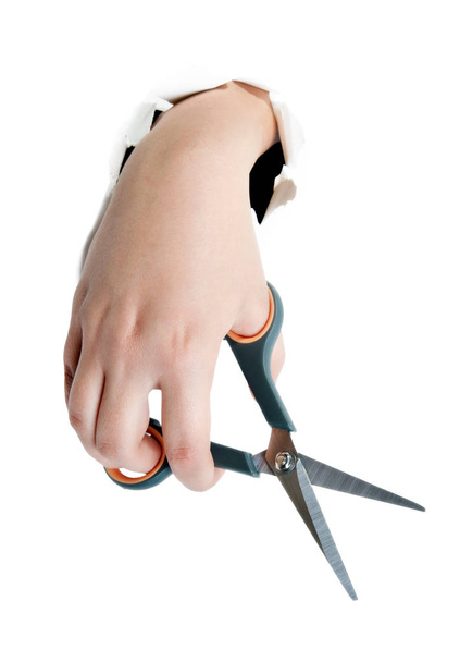 рука тримає тонкі ножиці зсуву в руці ізольовані на білому б
 - Фото, зображення