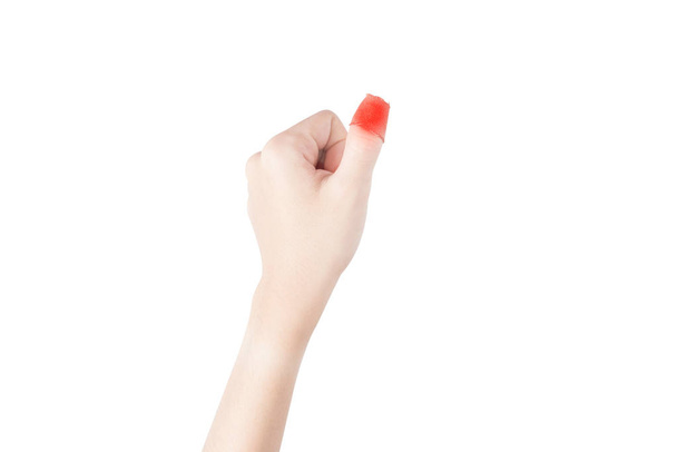 Οξύς πόνος σε ένα δάχτυλο γυναίκα που απομονώνονται σε λευκό φόντο. Διαδρομή αποκοπής σε λευκό φόντο. - Φωτογραφία, εικόνα