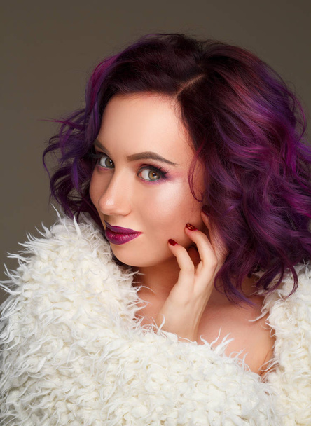 Portrait of beautiful sexy fashion model with purple hair over g - Zdjęcie, obraz