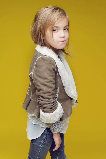 portrait of little girl in the studio - Photo, Image