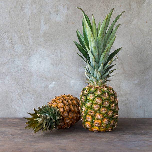 Olgun taze ananas - Fotoğraf, Görsel