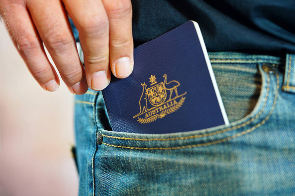 Passaporte australiano no bolso de jeans
. - Foto, Imagem