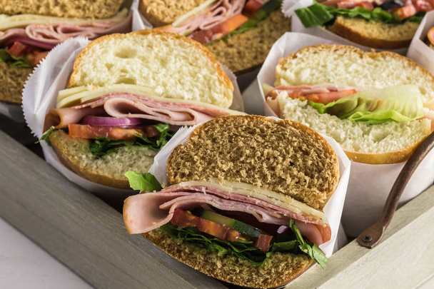 Свіжі sub бутерброди
 - Фото, зображення