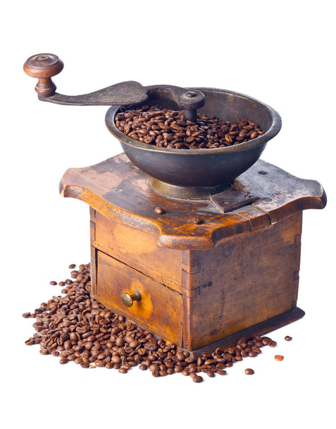  moedor de café e grãos de café torrados isolados em backg branco
 - Foto, Imagem