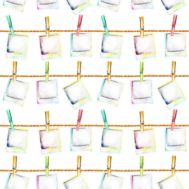 Vzor bezešvé s akvarel snímky polaroid připojené k lana s kolíčky na prádlo - Fotografie, Obrázek