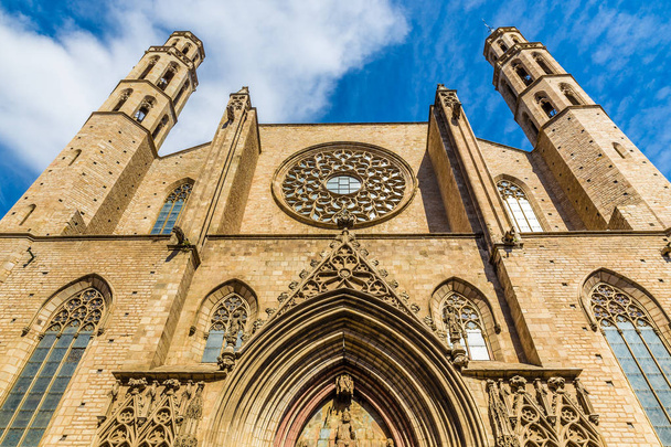 Church Of Santa Maria del Mar - Barcelona, Spain - Фото, изображение