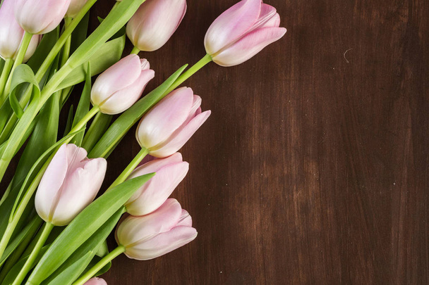 букет з рожевих тюльпанів
 - Фото, зображення