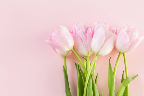 Bouquet de tulipes roses - Photo, image