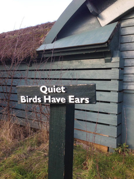 Kuşların kulakları var Londra sulak merkezi - Wwt doğa rezerv oturum - Fotoğraf, Görsel