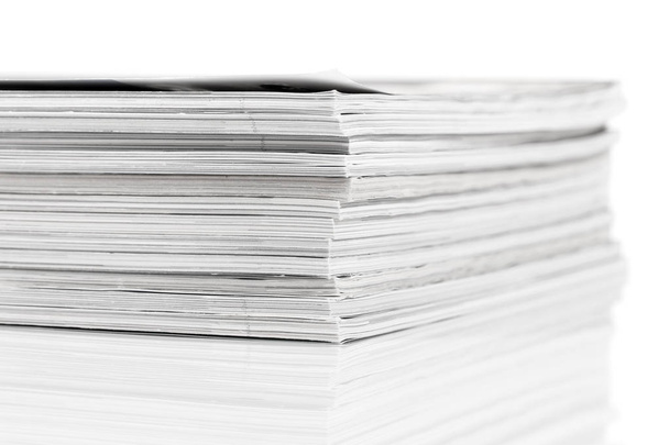 Журнали крупним планом зняті на білому тлі
 - Фото, зображення