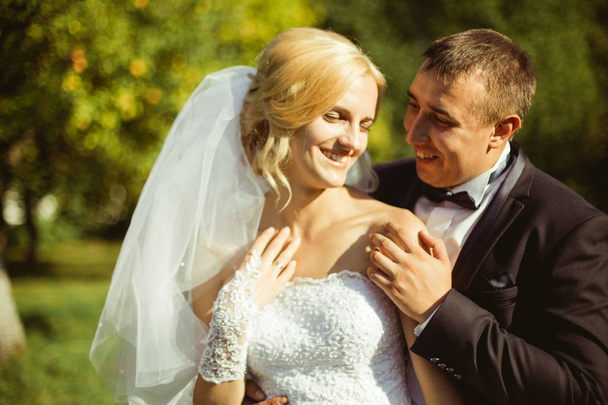 romantic wedding couple of newlyweds - Valokuva, kuva