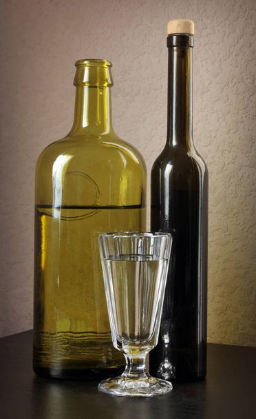  Shot Glass and Two Bottles - Fotoğraf, Görsel
