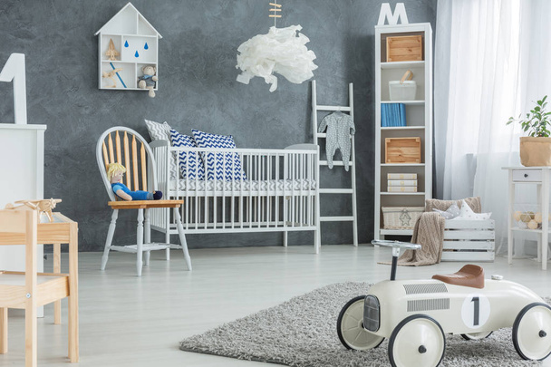 Boy room with cot - Foto, afbeelding