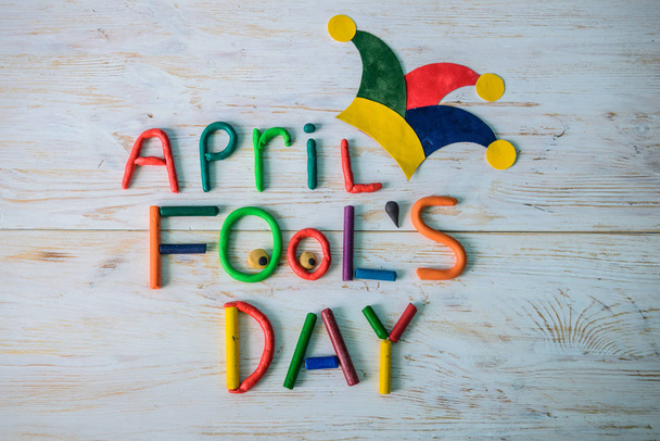 April Fools Day tekst gemaakt met plasticine - Foto, afbeelding