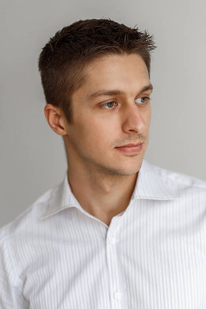 Portrait of a young man in a respectable shirt - Fotoğraf, Görsel