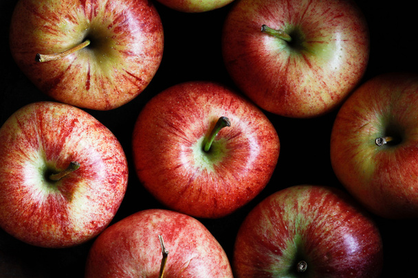 Red apples - Фото, изображение