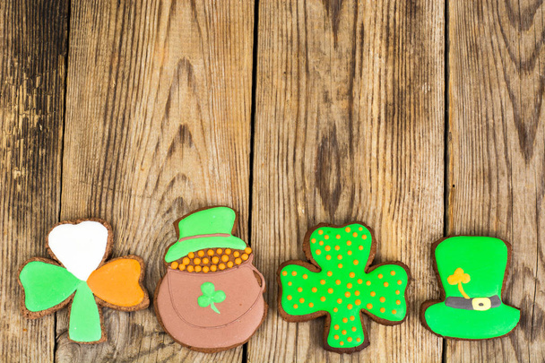 Gingerbread çerezleri St Patricks Günü için resimli - Fotoğraf, Görsel