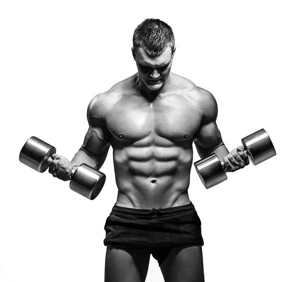 Bodybuilder allena i muscoli
 - Foto, immagini
