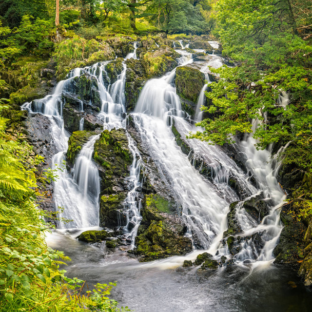 Swallow Falls v Snowdonia National Park - Fotografie, Obrázek
