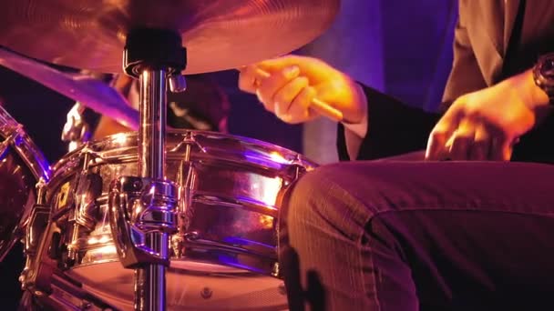 Drummer plays on drum set and cymbal - Footage, Video