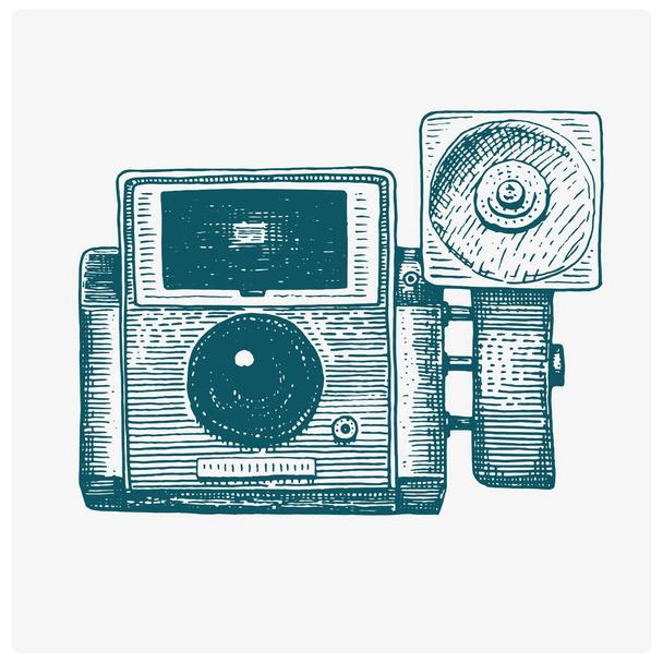 Cámara fotográfica vintage, mano grabada dibujada en estilo de boceto o corte de madera, lente retro de aspecto antiguo, ilustración realista vectorial aislada
 - Vector, imagen