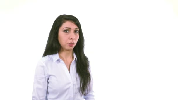 Geschäftsfrau ängstlich zeigt Stoppschild Hilfe beim Schreiben Handgeste weichen Fokus - Filmmaterial, Video